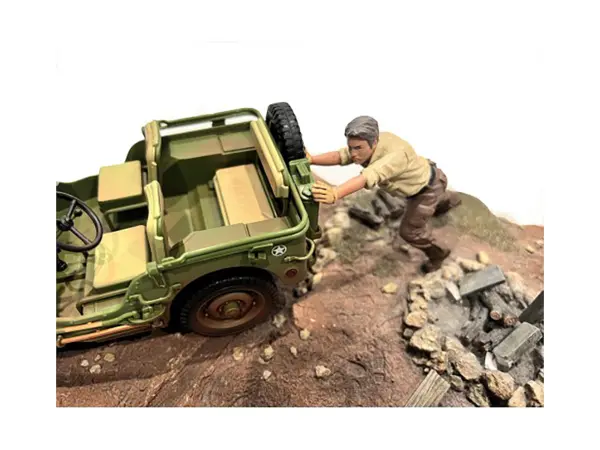 "4X4 Mechanic" Figure 5 for 1/18 Scale Models by American Diorama #3