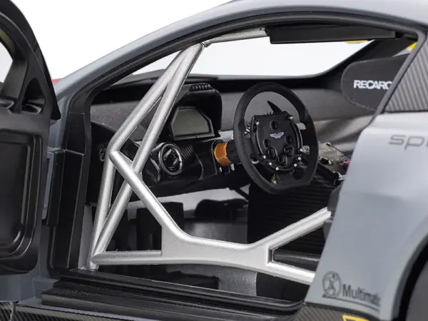 Aston Martin Vantage V12 GT3 #62A J. Dennis - M. Vaxiviere - M. Kirchhoefer Team R-Motorsport Bathurst 12H (2019) 1/18 Model Car by Autoart #2