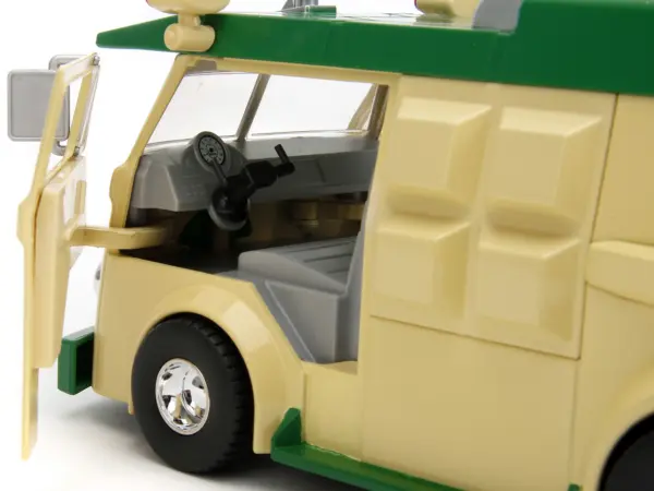 Party Wagon Green and Beige and Donatello Diecast Figure "Teenage Mutant Ninja Turtles" "Hollywood Rides" Series Diecast Model by Jada #3
