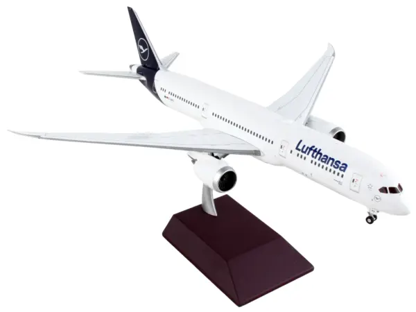 Boeing 787-9 Commercial Aircraft "Lufthansa" White with Blue Tail "Gemini 200" Series 1/200 Diecast Model Airplane by GeminiJets #3