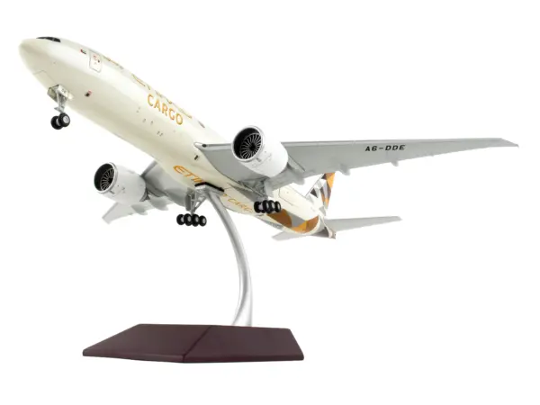 Boeing 777F Commercial Aircraft "Etihad Airways Cargo" Beige with Tail Graphics "Gemini 200 - Interactive" Series 1/200 Diecast Model Airplane by GeminiJets #4