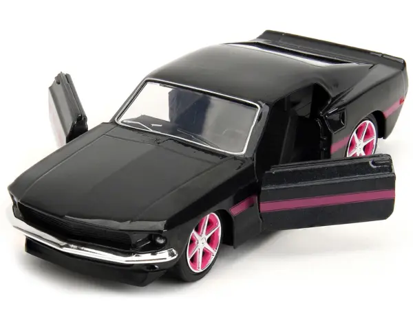 1969 Ford Mustang Black Metallic with Pink Stripes and Wheels "Pink Slips" Series 1/32 Diecast Model Car by Jada #2
