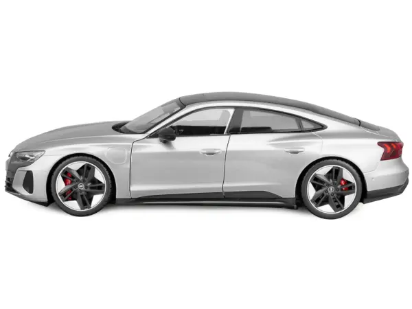 2022 Audi RS e-tron GT Silver Metallic with Sunroof 1/18 Diecast Model Car by Bburago #2