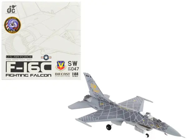 Lockheed Martin F-16C Fighting Falcon Fighter Aircraft "Viper Demo Team" (2021) United States Air Force 1/144 Diecast Model by JC Wings #1