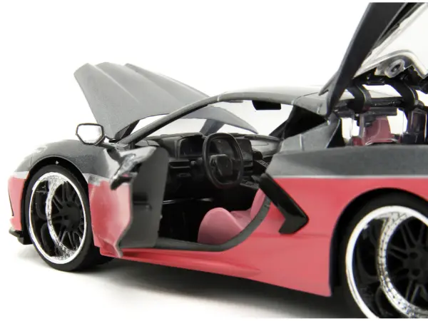 2020 Chevrolet Corvette Gray Metallic and Pink "Pink Slips" Series 1/24 Diecast Model Car by Jada #3