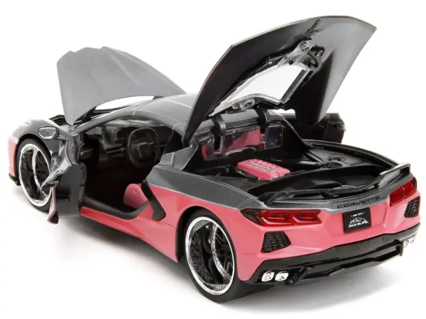 2020 Chevrolet Corvette Gray Metallic and Pink "Pink Slips" Series 1/24 Diecast Model Car by Jada #4