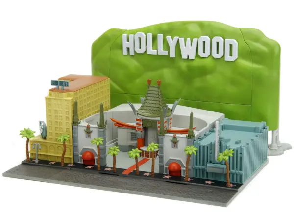 "Hollywood 100" Walk of Fame Diorama with Pink Convertible and Double-Decker Bus "Nano Scene" Series model by Jada #4