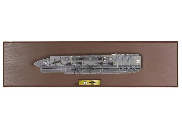 British HMS Invincible (R05) Aircraft Carrier Full-Hull Edition "Falklands War" (1982) British Royal Navy "Battleship" Series 1/700 Diecast Model by Metal Proud #4