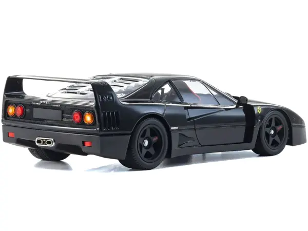 Ferrari F40 Black 1/18 Diecast Model Car by Kyosho #4