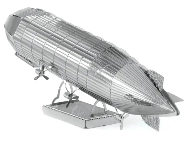 Model Kit Graf Zeppelin Airship (Moderate Difficulty) Steel Model by Metal Earth #2