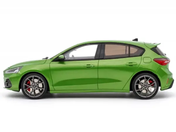 2022 Ford Focus MK5 ST Phase 2 Mean Green Metallic Limited Edition to 2000 pieces Worldwide 1/18 Model Car by Otto Mobile #4