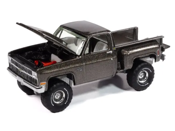 1981 Chevrolet Silverado Stepside Pickup Truck Graystone Metallic "Muscle Trucks" Series 1/64 Diecast Model Car by Auto World #3