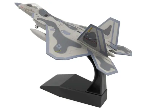 Lockheed Martin F-22A Raptor Aircraft "Spirit of America 412th Test Wing Edwards Air Force Base" (1997) United States Air Force 1/100 Diecast Model Airplane #3