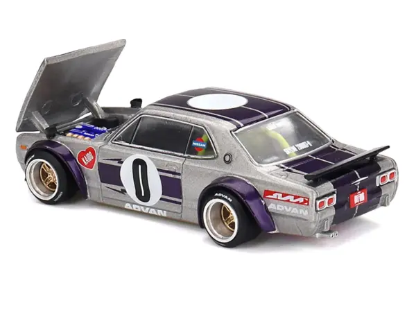 Nissan Skyline 2000GT-R (KPGC10) "Kaido Works V1" RHD (Right Hand Drive) #0 Silver Metallic with Purple Stripes (Designed by Jun Imai) "Kaido House" Special 1/64 Diecast Model Car by Mini GT #5