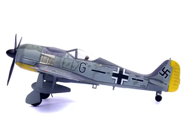 Focke-Wulf Fw 190A Aircraft "14-Victory Ace Hauptmann Wilhelm Gath Stab/JG 26 Schlageter France" (1942) German Luftwaffe 1/72 Diecast Model Airplane by Legion #2