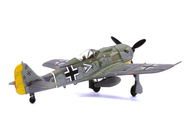 Focke-Wulf Fw 190A Aircraft "108-Victory Ace Hauptmann Hans 'Assi' Hahn Gruppenkommandeur III./JG 2 Richthofen France" (1942) German Luftwaffe 1/72 Diecast Model Airplane by Legion #4