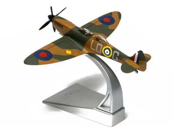 Supermarine Spitfire T.9 Aircraft "SM520 Spitfires.com Goodwood Aerodrome" British Royal Air Force "The Aviation Archive" Series 1/72 Diecast Model by Corgi #4