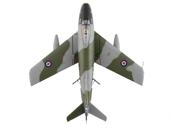 Canadair Sabre Mk.6 Fighter Aircraft "23622 430 Squadron" (1950s) Royal Canadian Air Force "Air Power Series" 1/72 Diecast Model by Hobby Master #3