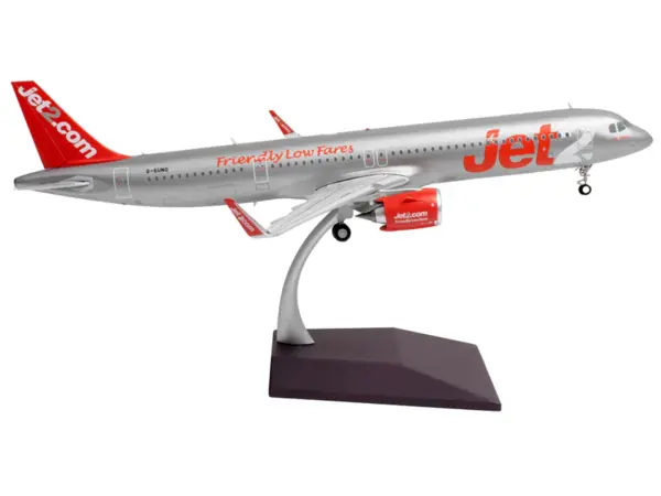 Airbus A321neo Commercial Aircraft "Jet2" (G-SUNO) Silver with Red Tail "Gemini 200" Series 1/200 Diecast Model Airplane by GeminiJets #3