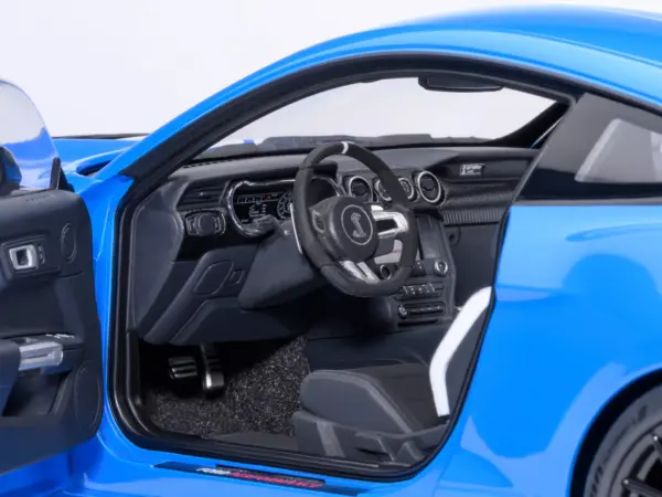 Ford Mustang Shelby GT500 Grabber Blue with White Stripes 1/18 Model Car by Autoart #4