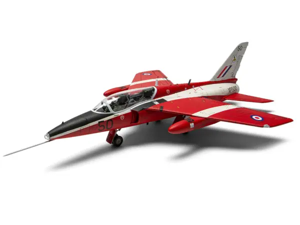 Level 2 Model Kit Folland Gnat T.1 Fighter Aircraft with 2 Scheme Options 1/48 Plastic Model Kit by Airfix #4