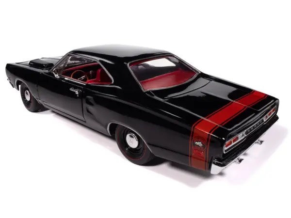 1969 Dodge Coronet Super Bee "Muscle Car & Corvette Nationals" (MCACN) Black with Red Interior "American Muscle" Series 1/18 Diecast Model Car by Auto World #5
