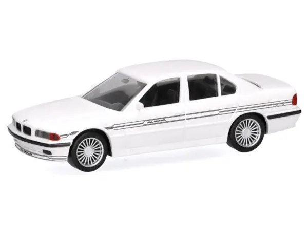 BMW Alpina B12 White 1/87 (HO) Plastic Model Car by Herpa #2