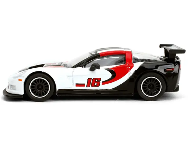 2005 Chevrolet Corvette C6R #16 White with Black and Red Graphics "Collection" Series 1/64 Diecast Model Car by Majorette #2
