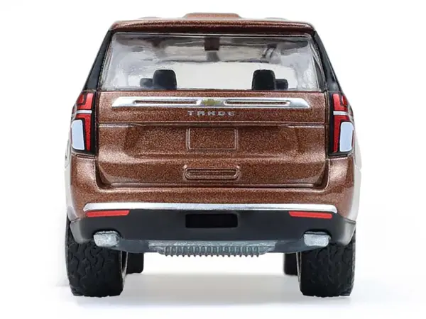 2022 Chevrolet Tahoe Auburn Metallic "Blue Collar Collection" Series 14 1/64 Diecast Model Car by Greenlight #5