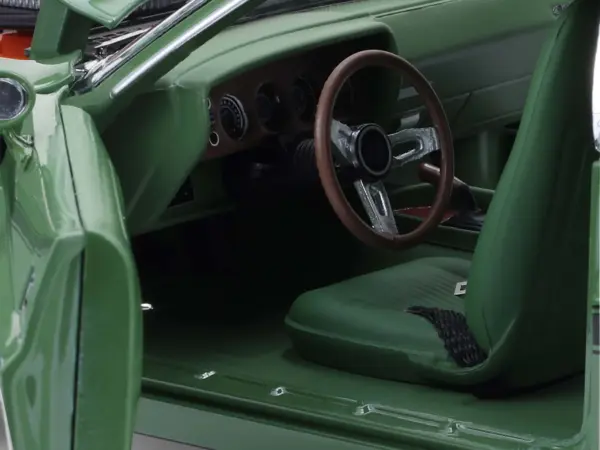 1970 Dodge Challenger R/T Hemi F8 Green with Black Stripes and Green Interior "Mr. Norm's Challenger" 1/18 Diecast Model Car by Greenlight #4