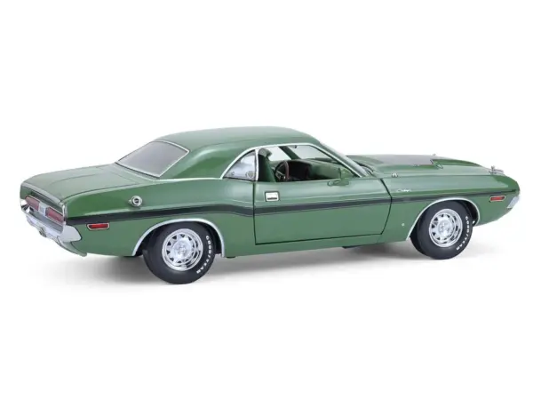 1970 Dodge Challenger R/T Hemi F8 Green with Black Stripes and Green Interior "Mr. Norm's Challenger" 1/18 Diecast Model Car by Greenlight #5