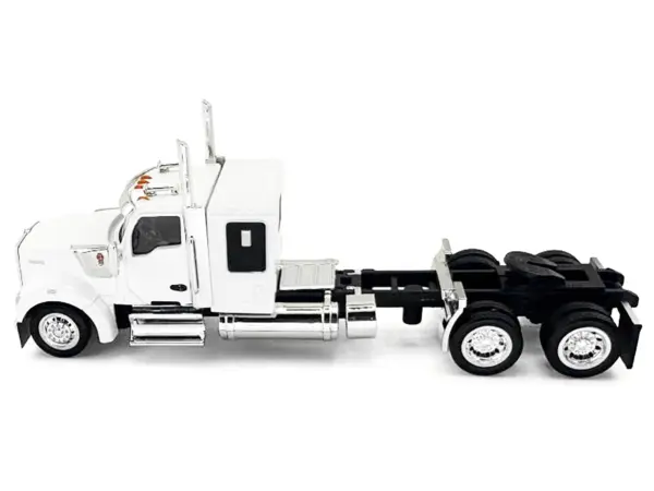 Kenworth W990 with Flat Top Sleeper Cab White 1/87 (HO) Plastic Model Car by HO Logistics #2