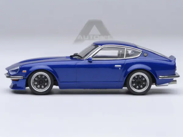 Nissan Fairlady Z RHD (Right Hand Drive) "Akuma No Z" Blue Metallic "Wangan Midnight - Comic #4 Version" Manga 1/64 Model Car by Autoart #2