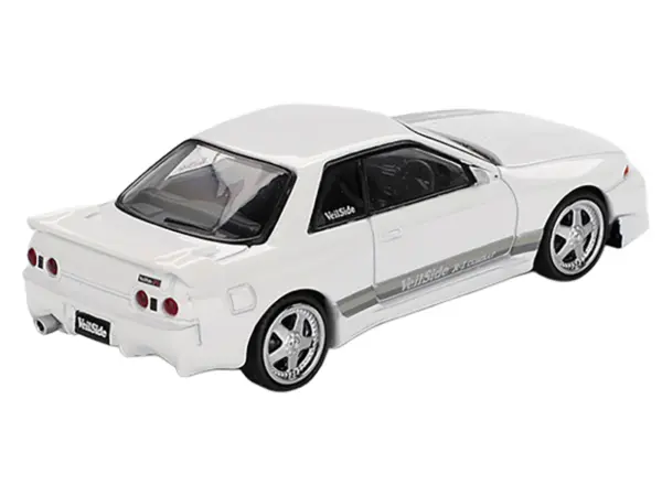 Nissan Skyline GT-R (R32) RHD (Right Hand Drive) "Veilside Combat C-I" White with Gray Stripes Limited Edition 1/64 Diecast Model Car by Mini GT #3