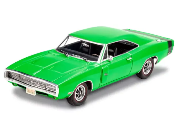 Level 5 Model Kit 1970 Dodge Charger R/T 1/25 Scale Model by Revell #2