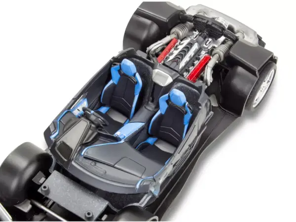 Level 4 Model Kit 2022 Chevrolet Corvette Stingray Z51 Coupe 1/25 Scale Model by Revell #4