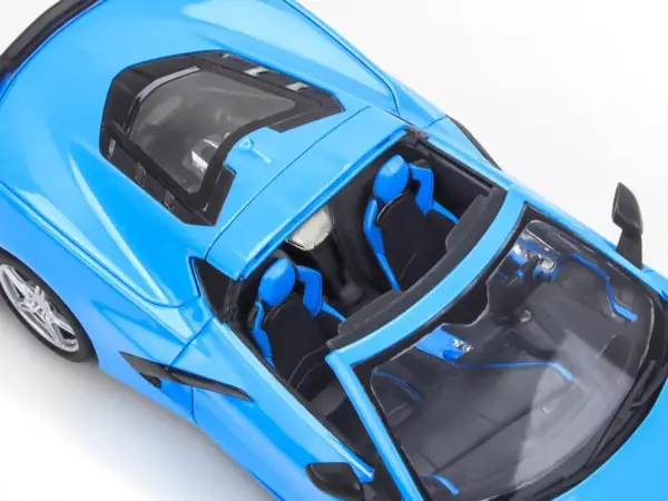 Level 4 Model Kit 2022 Chevrolet Corvette Stingray Z51 Coupe 1/25 Scale Model by Revell #5