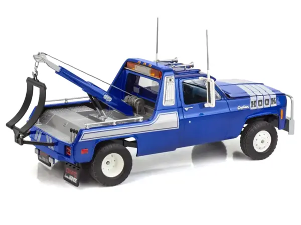 Level 4 Model Kit 1979 GMC Wrecker Tow Truck "Captain Hook" 1/25 Scale Model by Revell #3