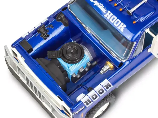 Level 4 Model Kit 1979 GMC Wrecker Tow Truck "Captain Hook" 1/25 Scale Model by Revell #4