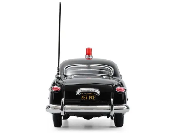 1949 Ford Custom Police Car "LAPD (Los Angeles Police Department)" Black and White 1/43 Diecast Model Car by Greenlight #5