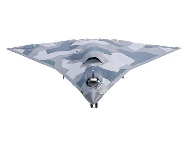 CAC J-36 Stealth Fighter Aircraft "Chinese Military" People’s Liberation Army Air Force 1/100 Diecast Model by Air Force 1 #4