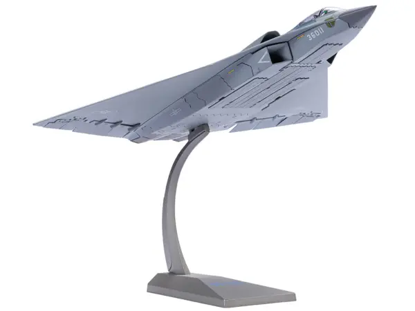 CAC J-36 Stealth Fighter Aircraft "Chinese Military" People’s Liberation Army Air Force 1/100 Diecast Model by Air Force 1 #5