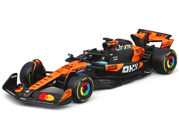 McLaren MCL39 #81 Oscar Piastri "OKX" Formula One F1 "Australian GP" (2025) "Race" Series 1/43 Diecast Model Car by Bburago #2